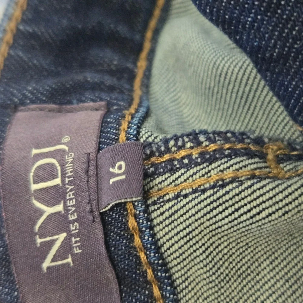 NYDJ Boyfriend Jeans Dark Wash Lift Tuck Technology Denim Size 16 Womens